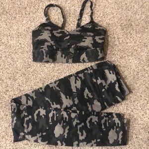 Fabletics Bra and Legging Workout Set